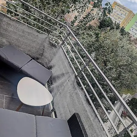 Apartament Przy Debowym Skwerze Lejlighed